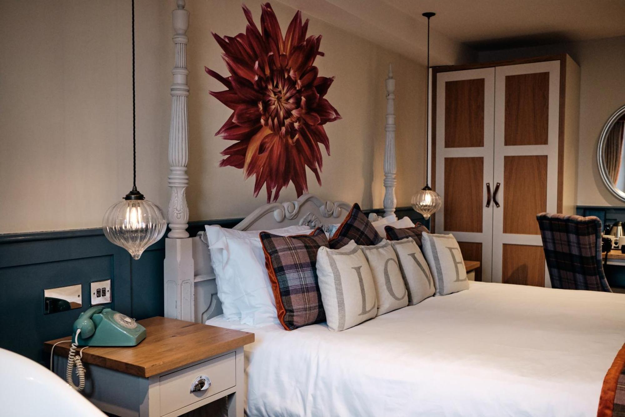 Old Court House Inn St Aubin Екстер'єр фото
