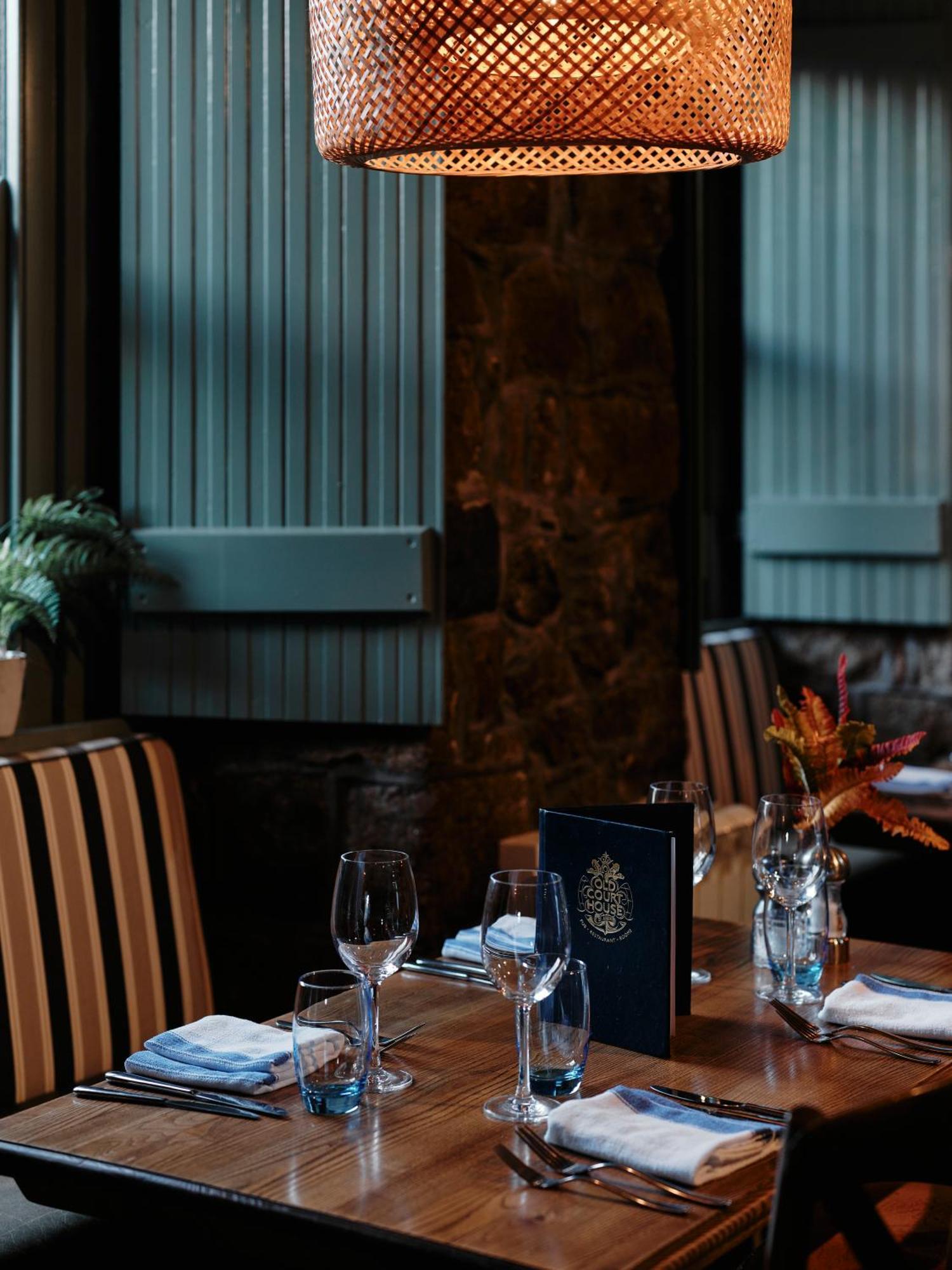 Old Court House Inn St Aubin Екстер'єр фото