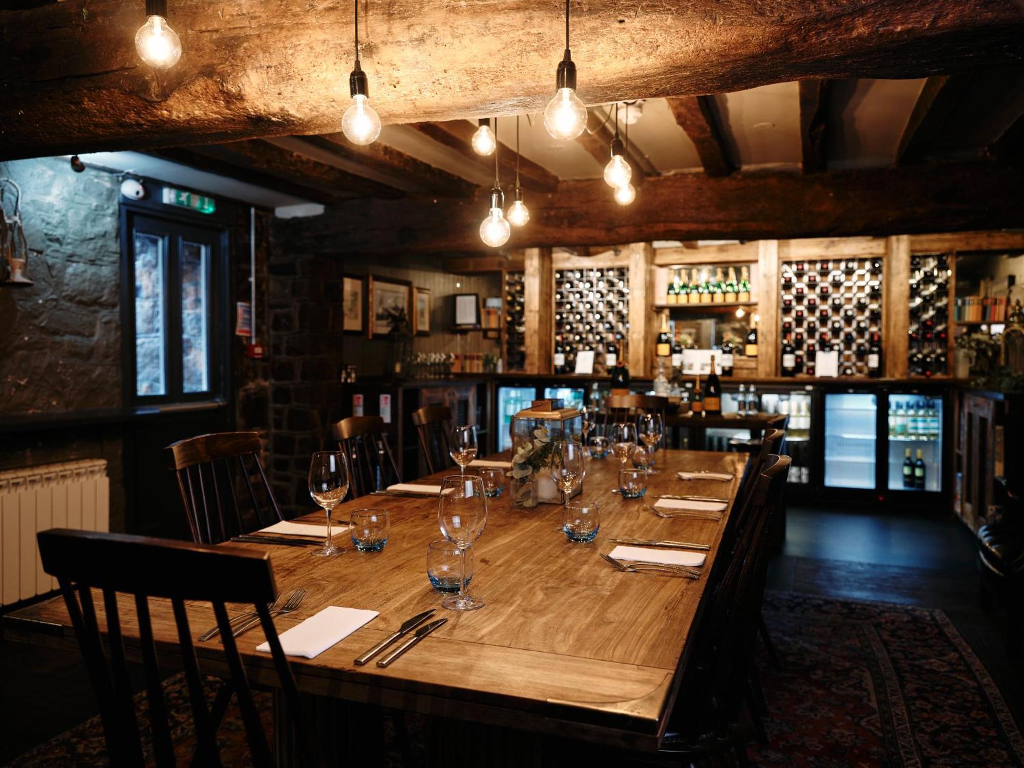 Old Court House Inn St Aubin Екстер'єр фото